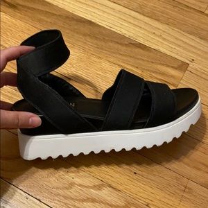 Steve Madden sandals